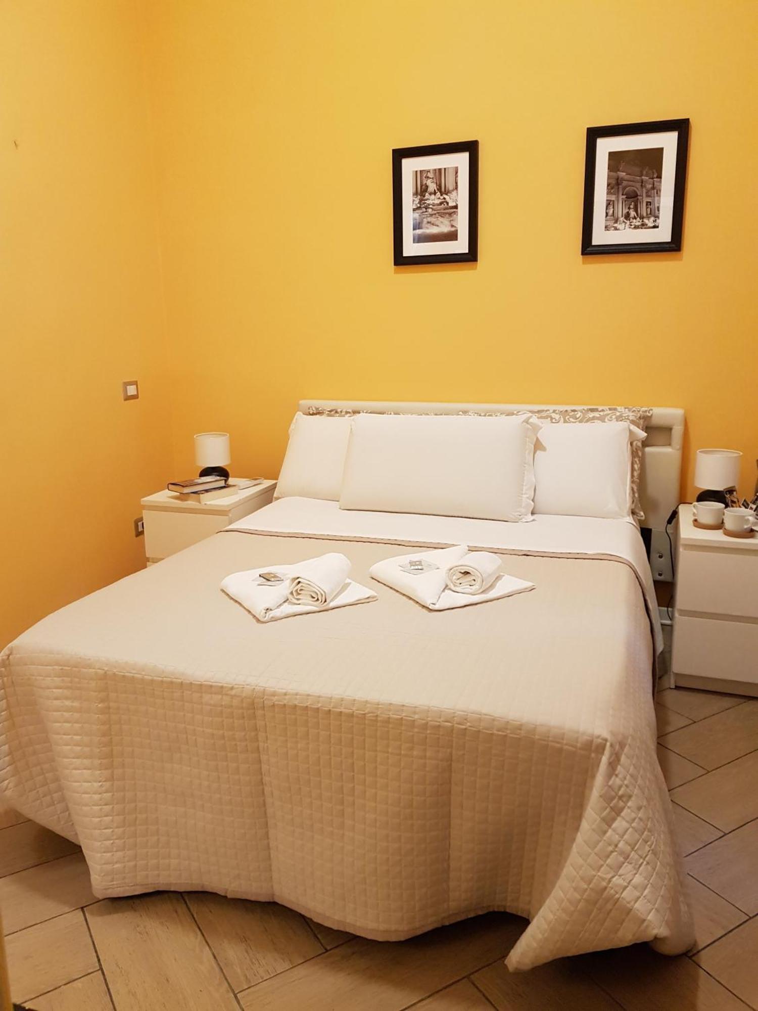 My Trevi Rooms 88 Rome Room photo